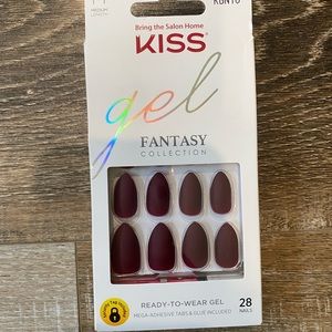 KISS gel glue/press on nails